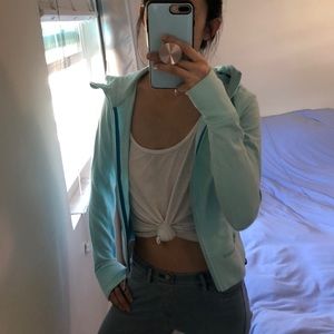 💫 Cute Lululemon Blue Running Jacket with Hood 4
